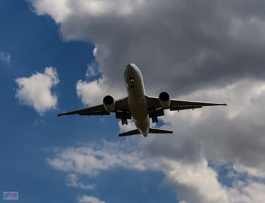 Ląduje Boeing 777-FEZ linii Korean Air Cargo