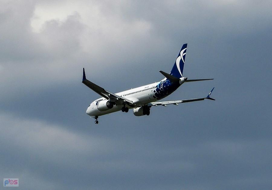 Boeing LOT w malowaniu nieistniejącej rumuńskiej linii Air Blue