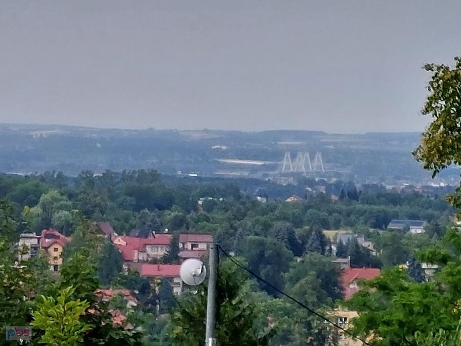 Widok z Barana w kierunku Krakowa i mostu przez Wisłę do Nowej Huty