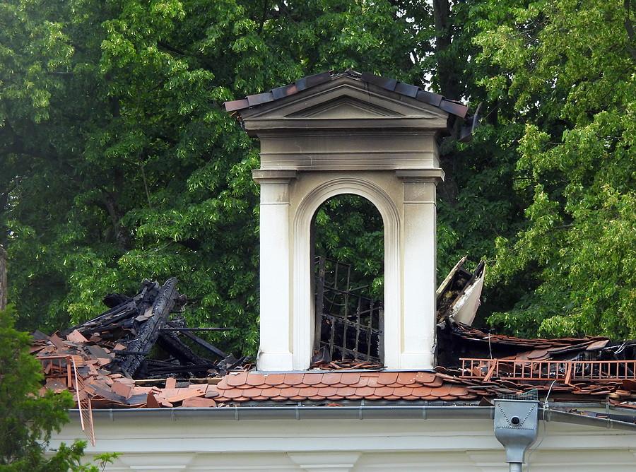 Ocalała kolumna