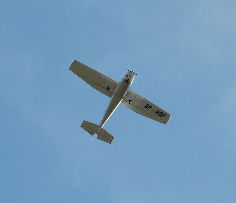 Cessna nad głową