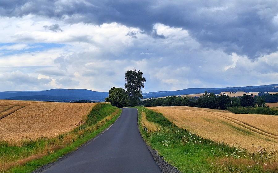 Przez Pogórze Izerskie