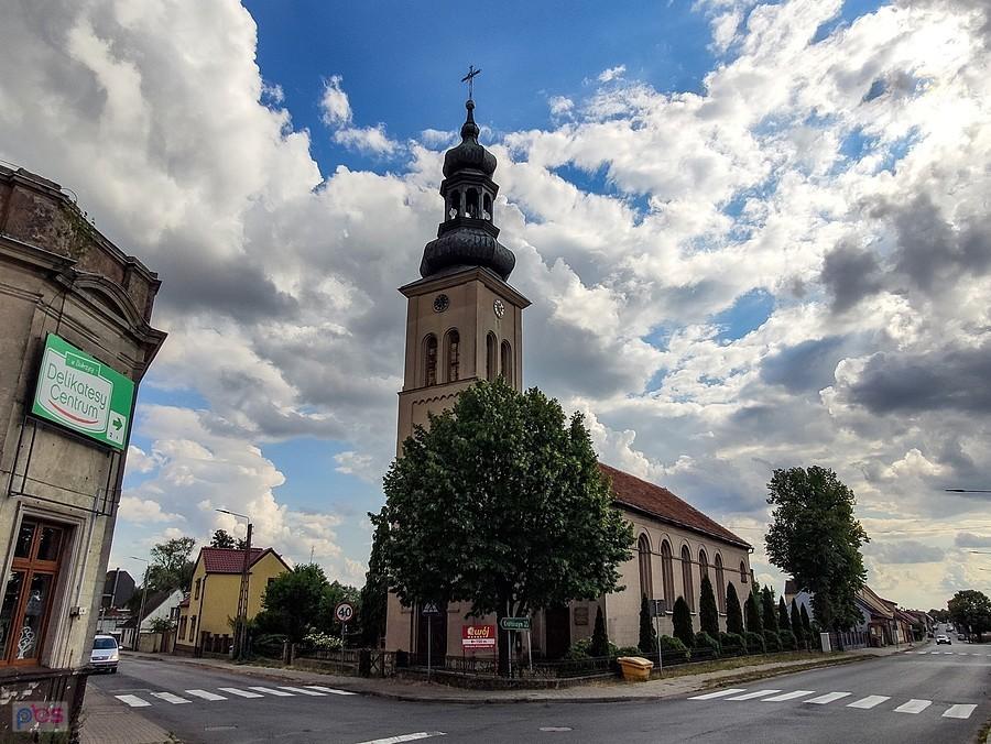 Dobrzyca - kościół poewangelicki
