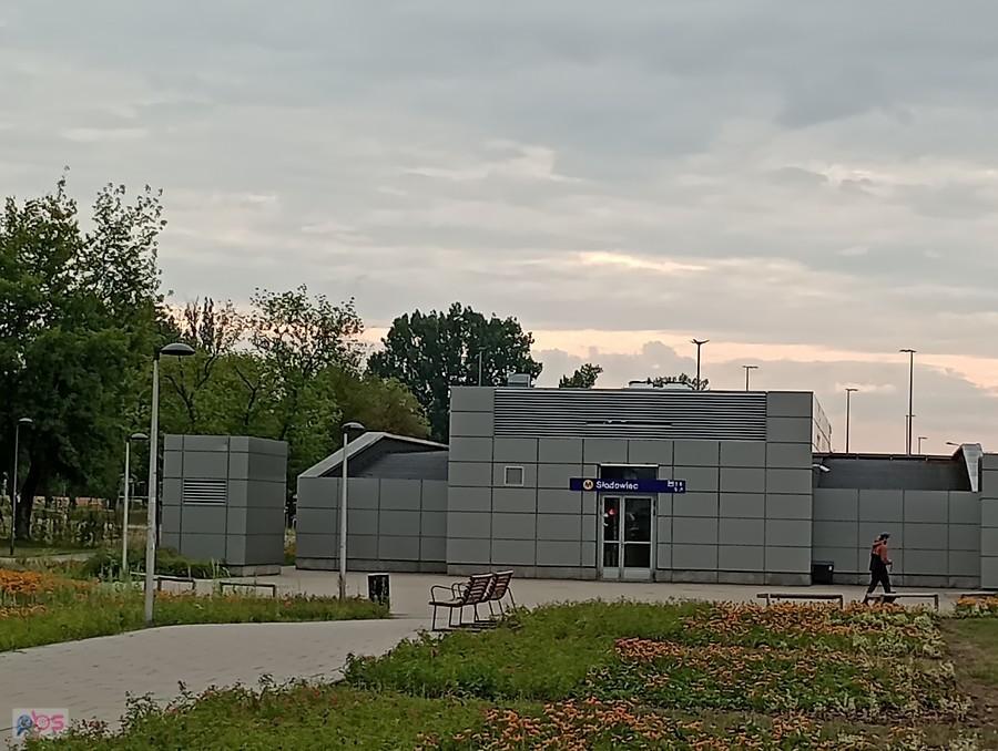 Metro Słodowiec