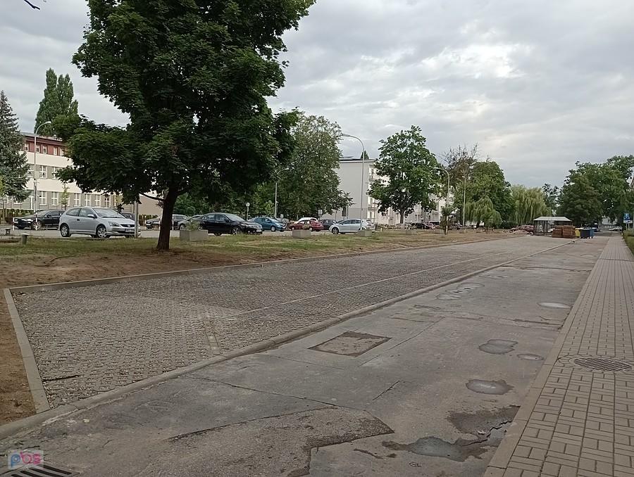 A jednak parking, dobrze myślałam