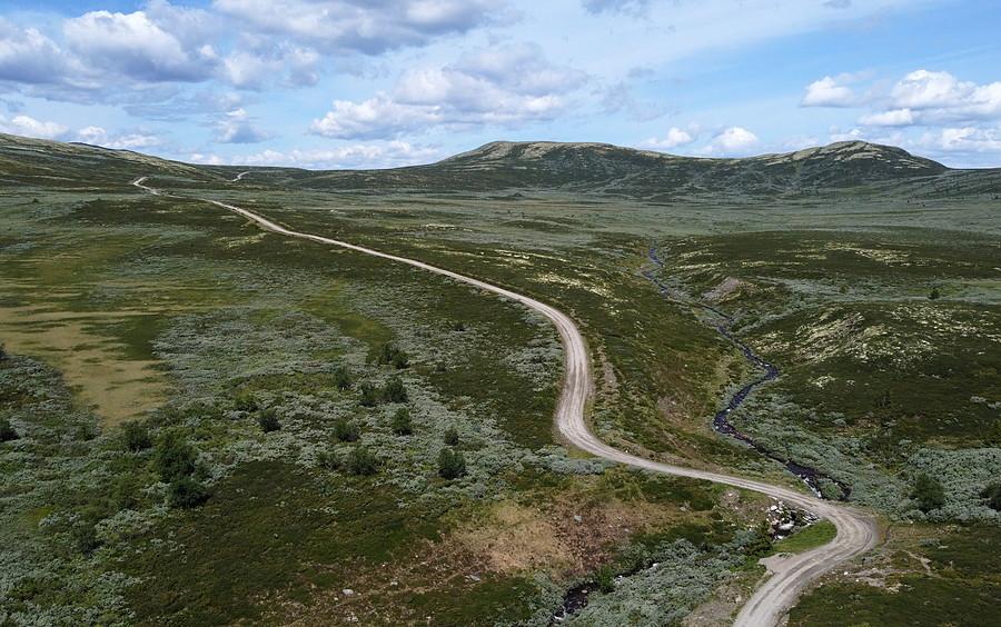 Tak, tędy kręciliśmy (na wysokości ok 900-1000m) (by dron)