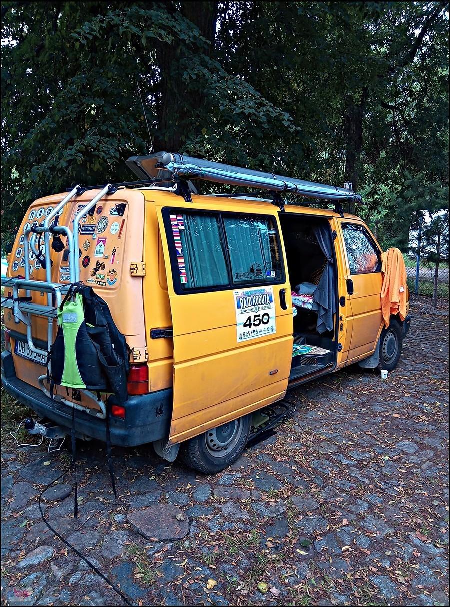 Busik na Przystani na Wyspie w Miłomłynie