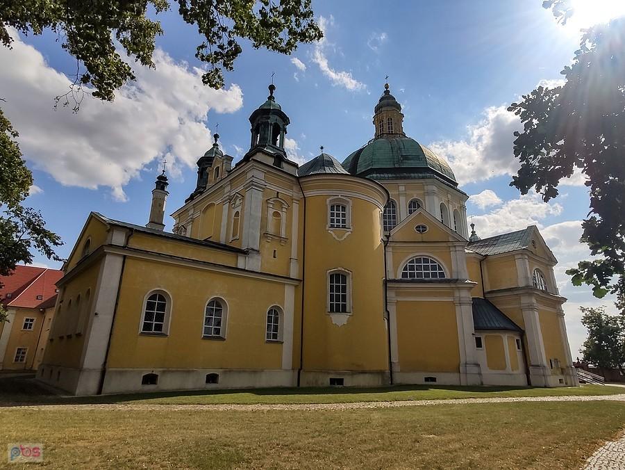 Bazylika na Świętej Górze - widok świątyni od strony płn.