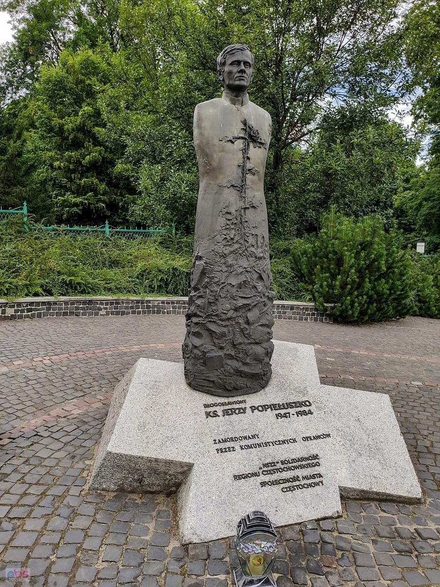 Pomnik księdza Jerzego Popiełuszki