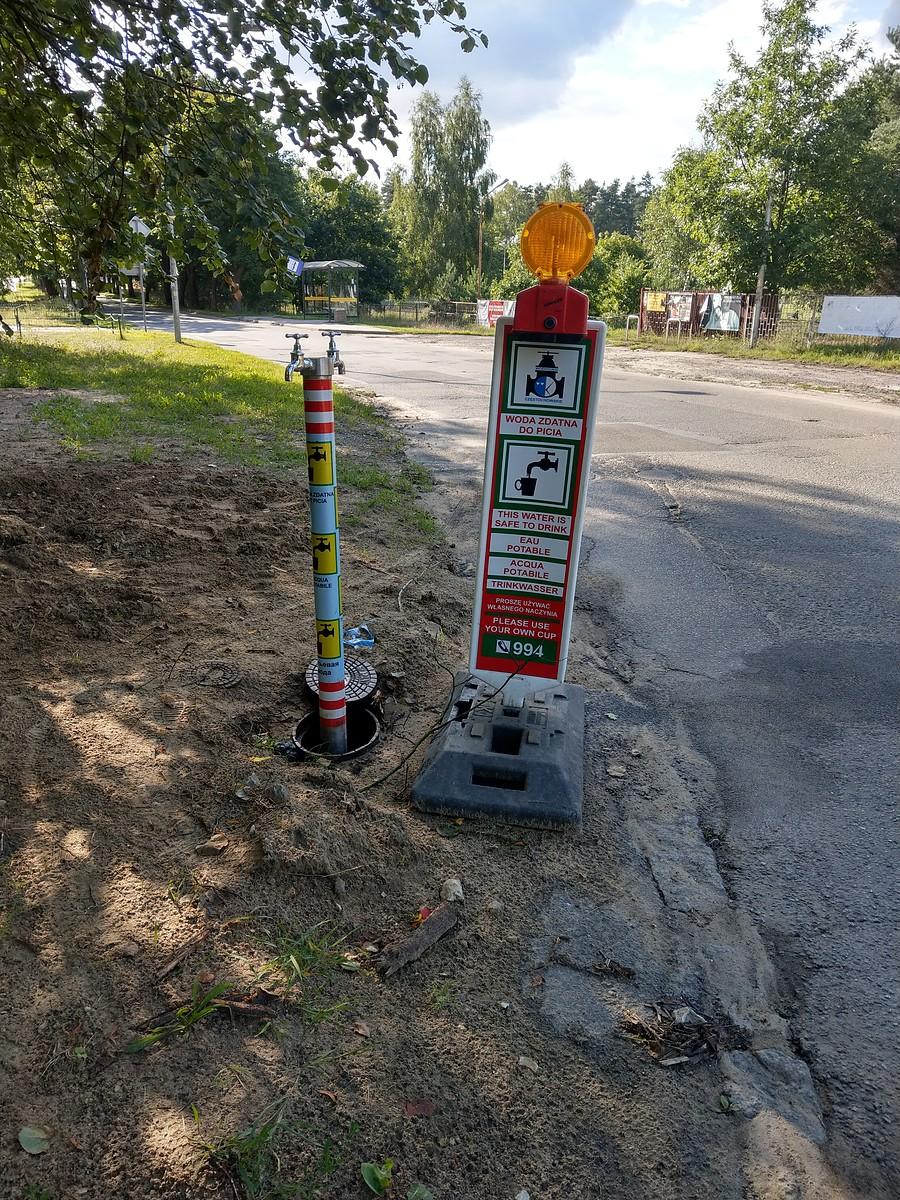Wszystko dla przyjezdnych, mieszkańcy mogą umrzeć z pragnienia