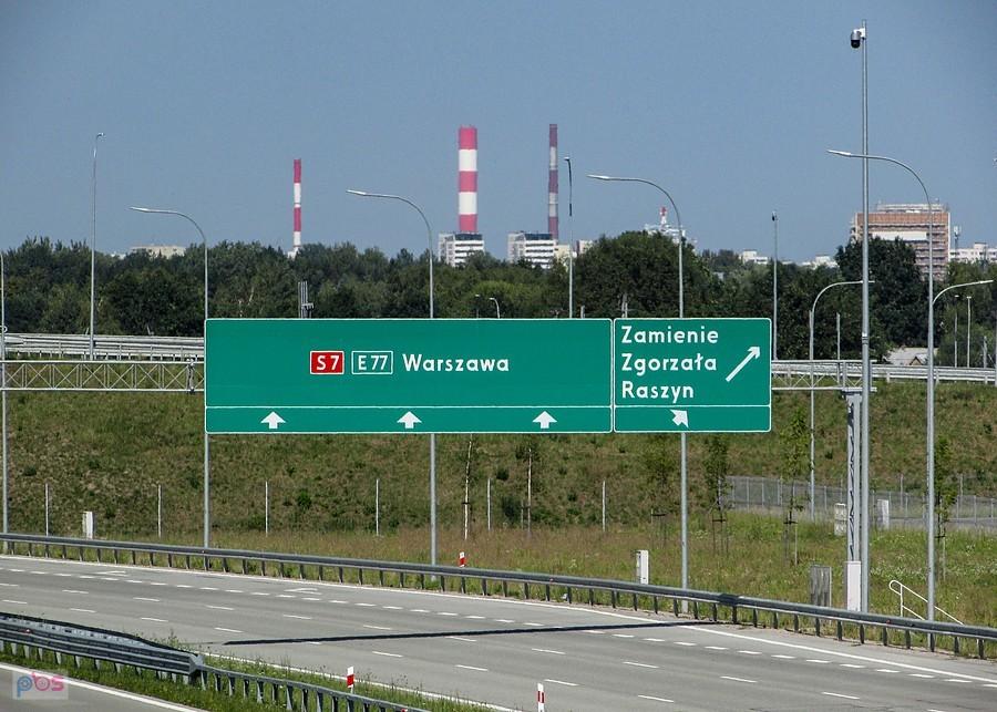 Kominy EC Siekierki z trasy S7