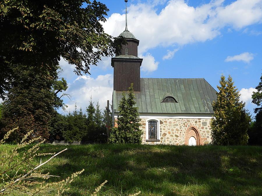Kościółek w Wąwelnicy.