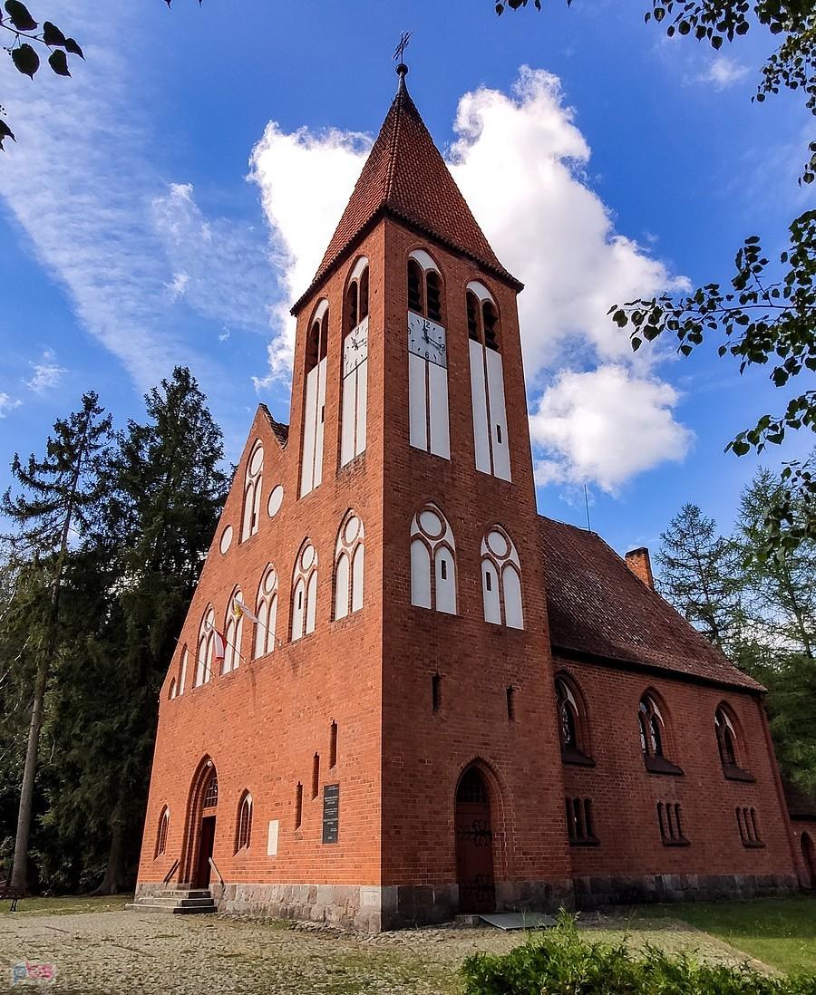 Kościół p.w. Najświętszej Maryi Panny Nieustającej Pomocy w Spychowie