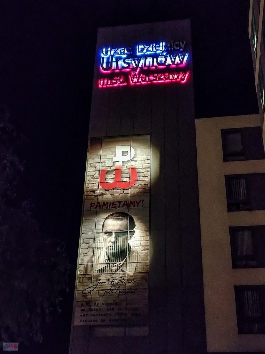 Symbol Polski Walczącej i wizerunek Jana Rodowicza "Anody"