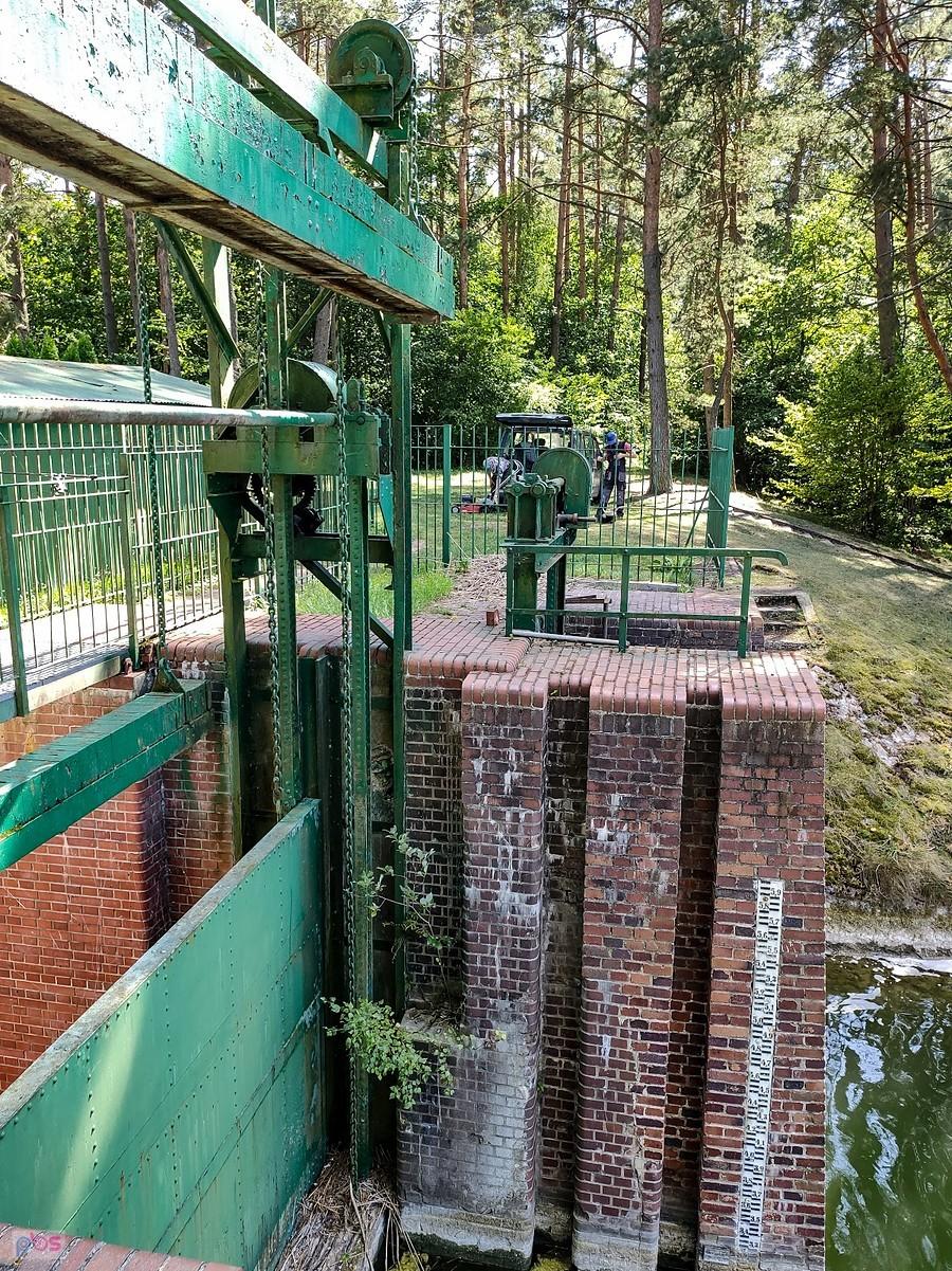 Śluza i wskażnik