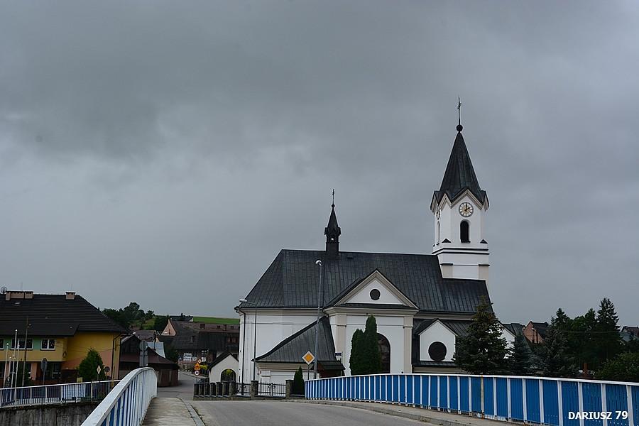 Kościół św. Jadwigi Śląskiej w Waksmundzie