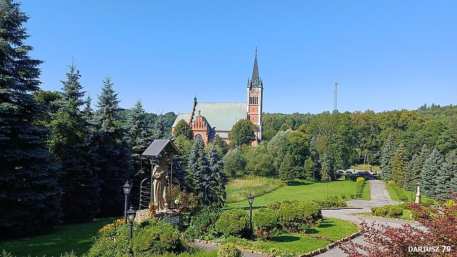 Parafia rzymskokatolicka św. Andrzeja Apostoła - Porąbka Uszewska