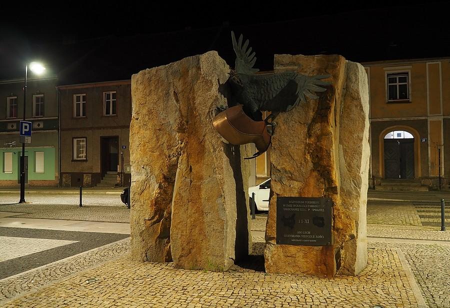 Pomnik na 100 lecie odzyskania niepodległości, w Rzepinie