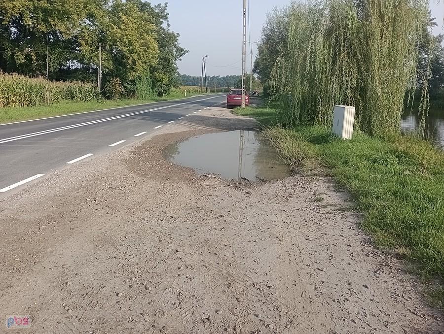 Dawno nie padało a tu ciągle są kałuże