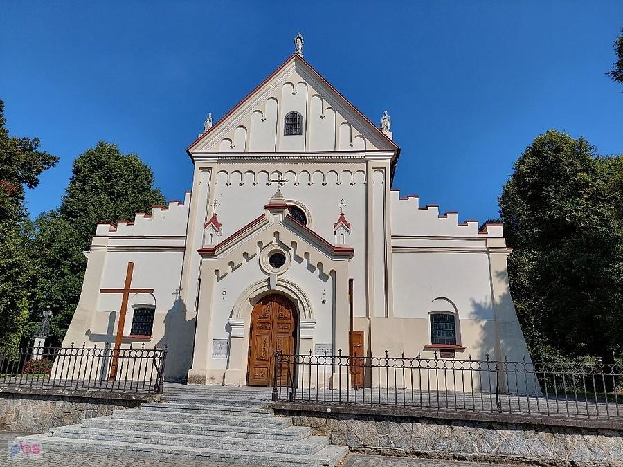 Kościół Wszystkich Świętych w Nowym Brzesku