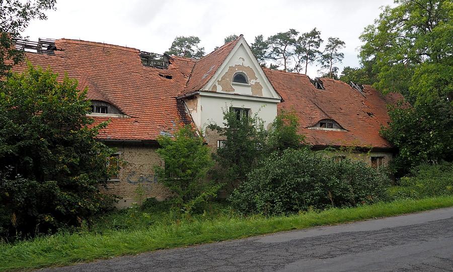 Sterki, dawny zajazd, wcześniej budynek niemieckiej straży granicznej
