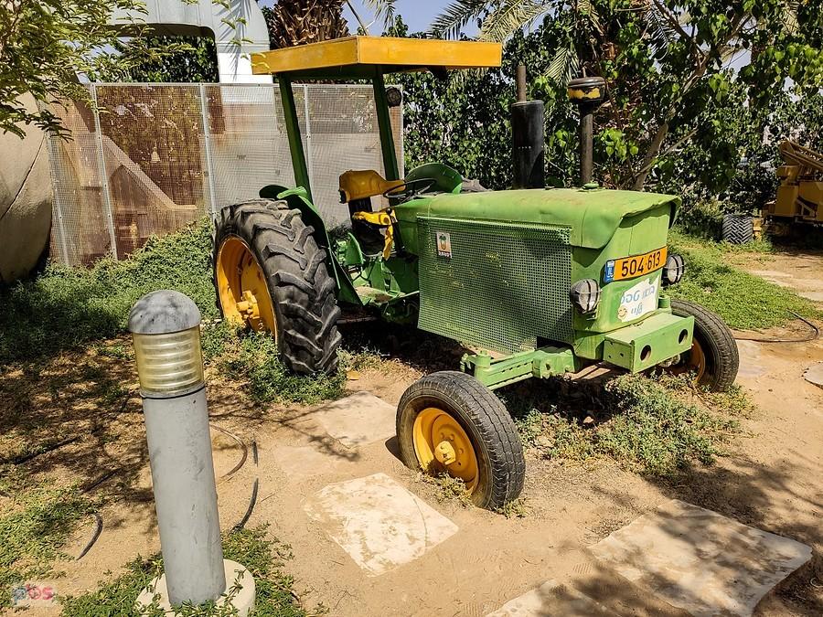 Traktor pionierów w kibucu Yotvata