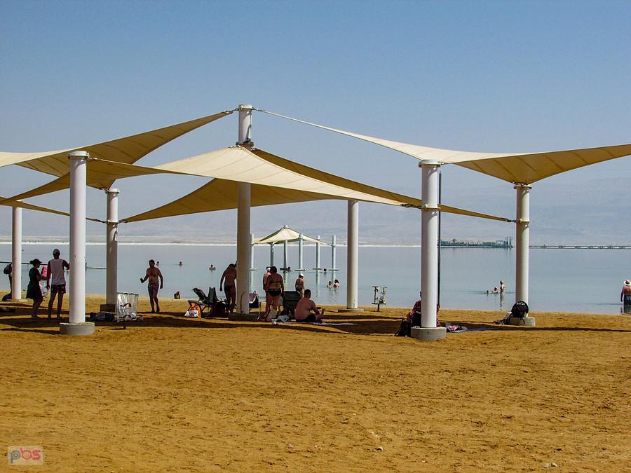 Ein Bokek - troszeczkę cienia przy upale 41°C
