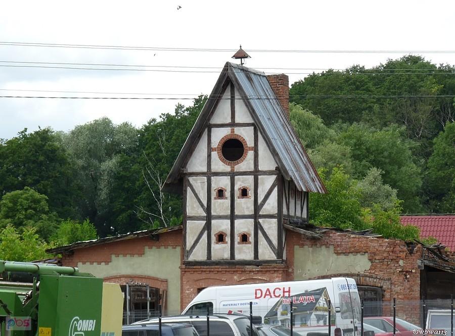 Budynek fowarczny w Rożnowie