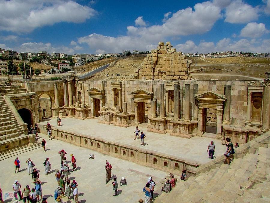 Jerash - ruiny starożytnego miasta założonego przez Aleksandra Macedońskiego