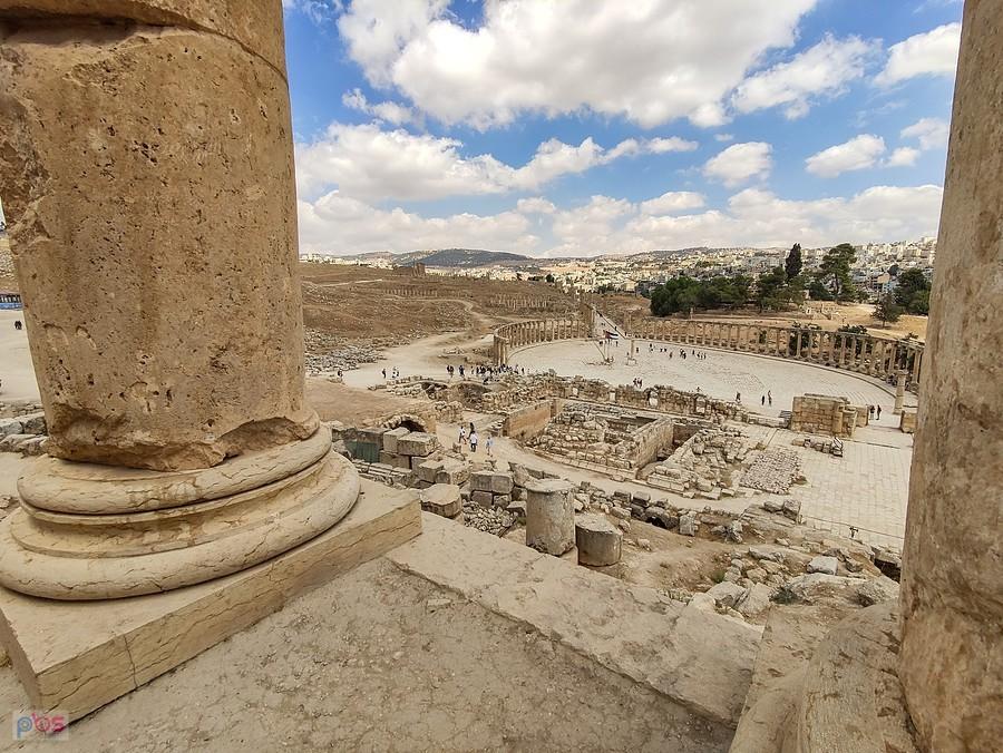 Jerash - widok ze wzgórza świątyni Zeusa