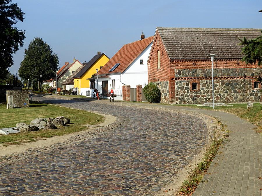 W centrum wioski Schwennenz.