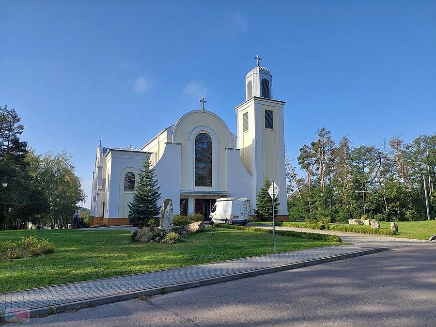 Nowa Jarząbka -kościół pw. Matki Bożej z Guadalupe
