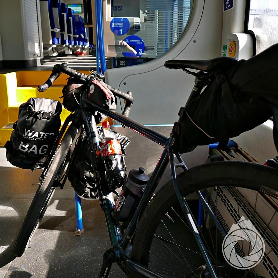 regio bardziej wygodny dla rowerów, mniej dla ludzi dookoła rowerów