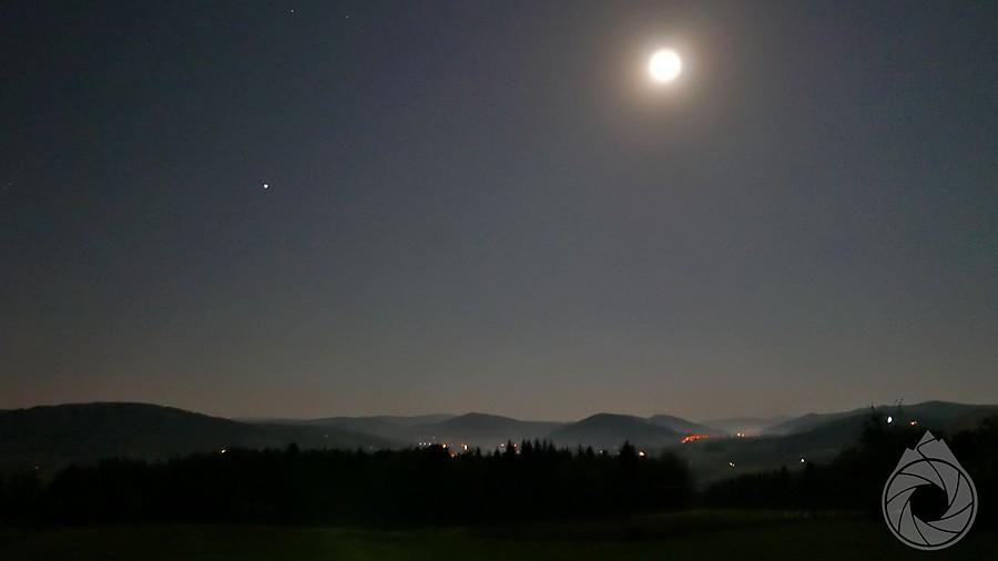 nad Wawrzką, spojrzenie na Pieniny Gorlickie