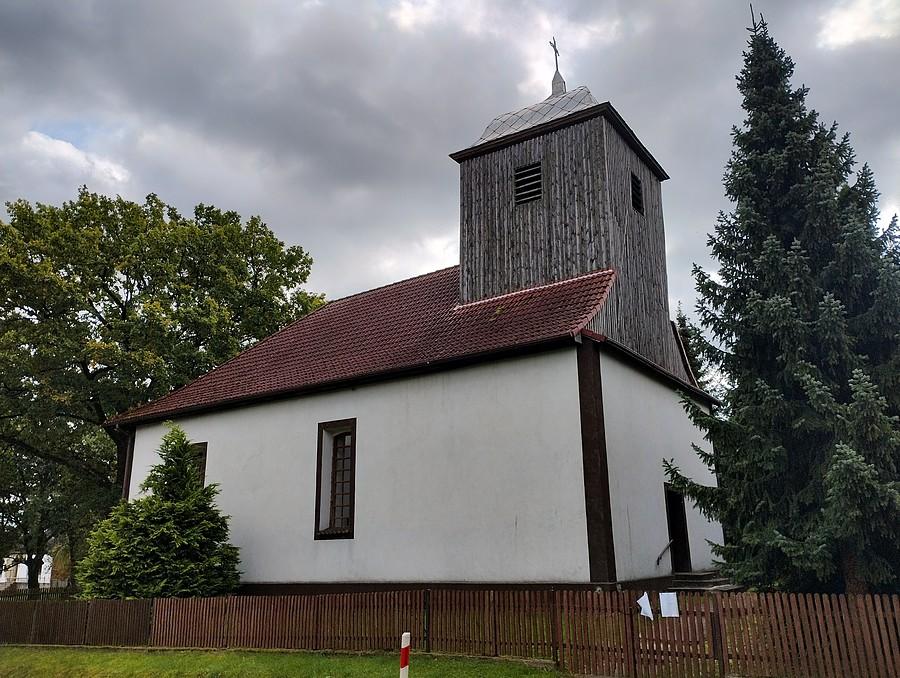Kościół Niepokalanego Poczęcia NMP z 1780 r. w Gądkowie Małym