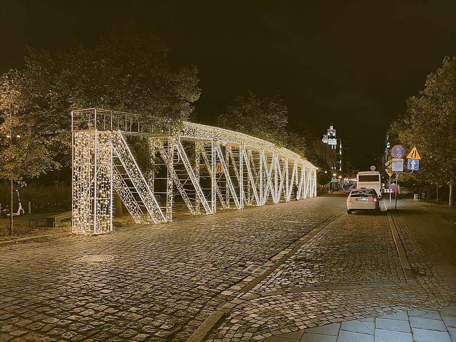 Iluminacja przęsła dawnego mostu Chwaliszewskiego