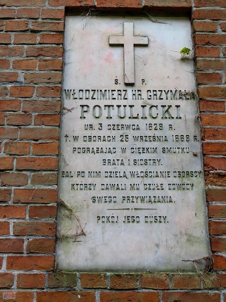 Ciekawy tekst umieszczono na jednej z tablic