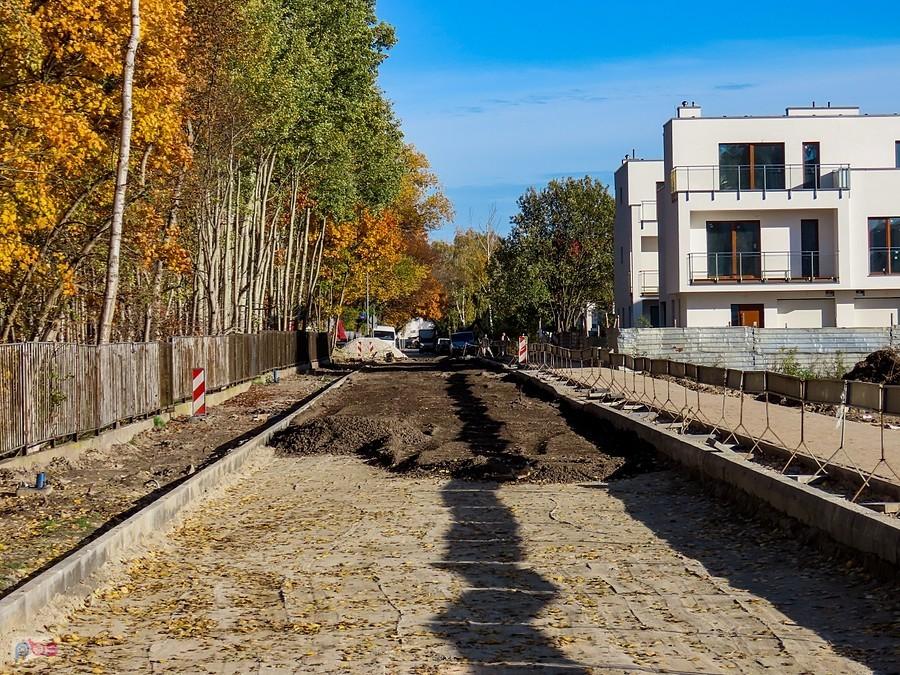 Ul. Wodzirejów jeszcze nie dawno była w tym miejscu zarośniętą ścieżką