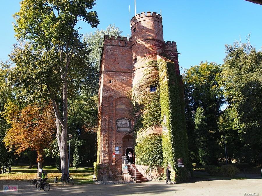 Baszta w Żmigrodzie