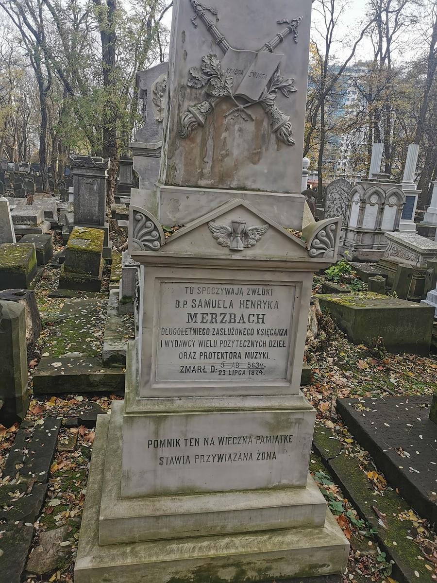 "Pomnik ten na wieczną pamiątkę stawia przywiązana żona"