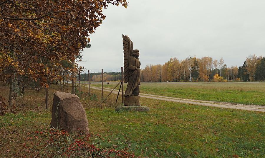 Leśna Baza Lotnicza