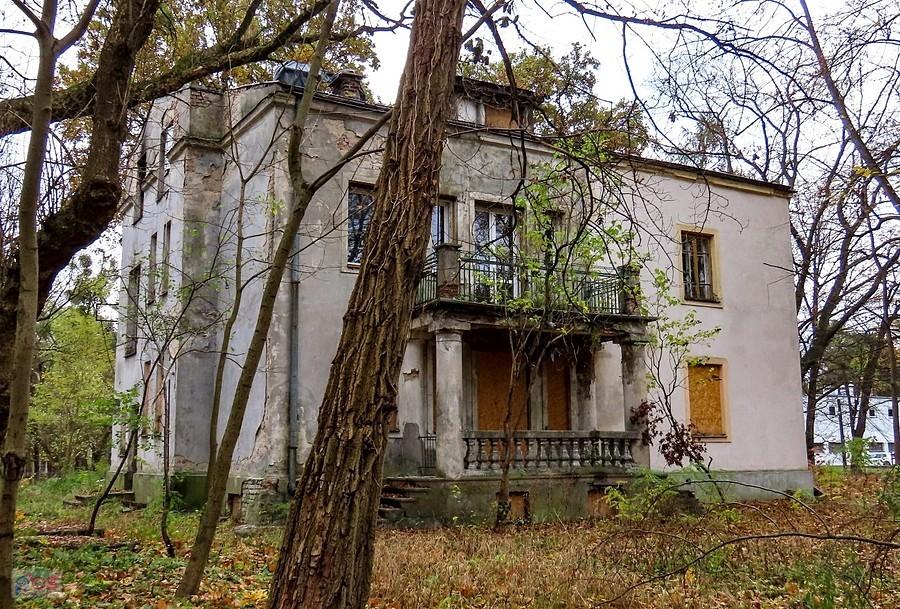 Modernistyczna willa Krysieńka czeka na ratunek