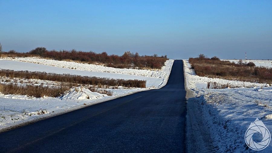 kawał czarnego asfaltu na Krasieniec
