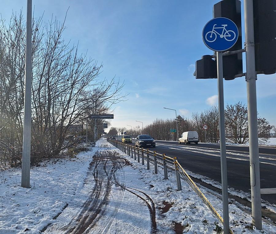 Standardy antyrowerowe w Komornikach