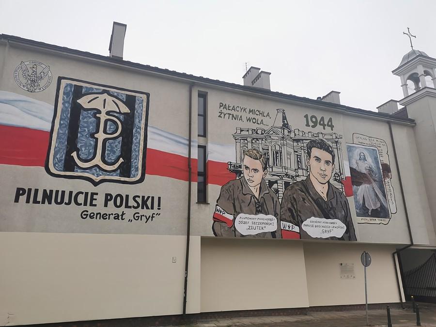 Powstańczy mural na Żytniej