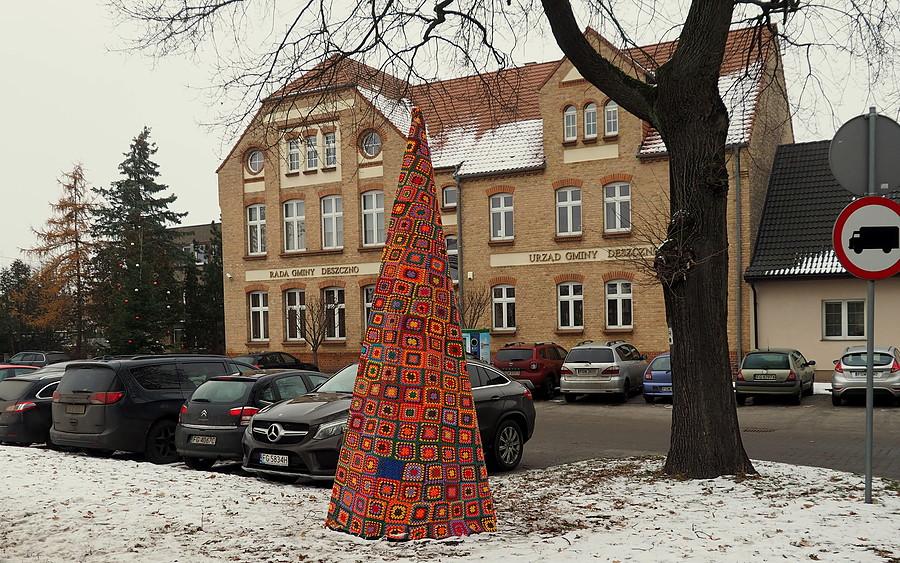 Choinka w Deszcznie