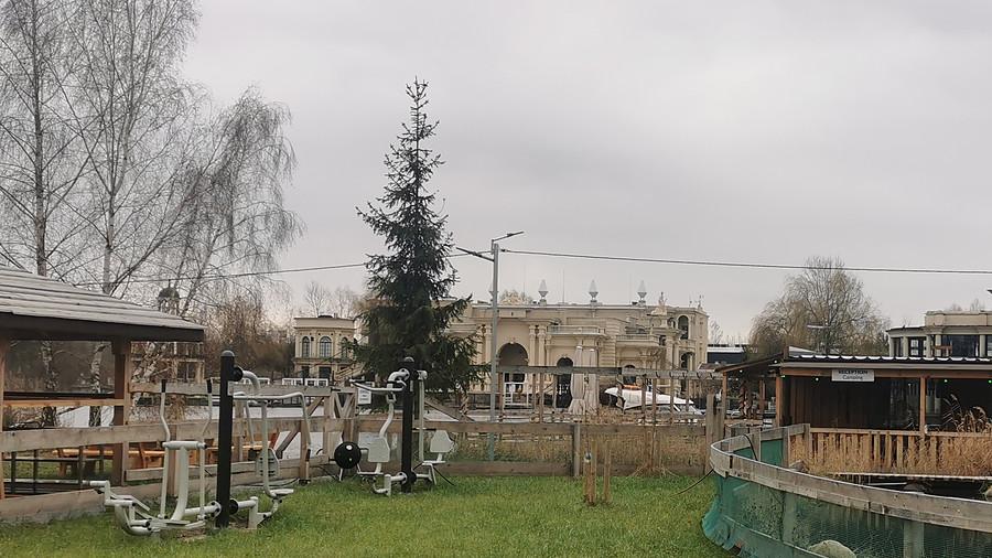 Hotel Venezia w Michałowicach