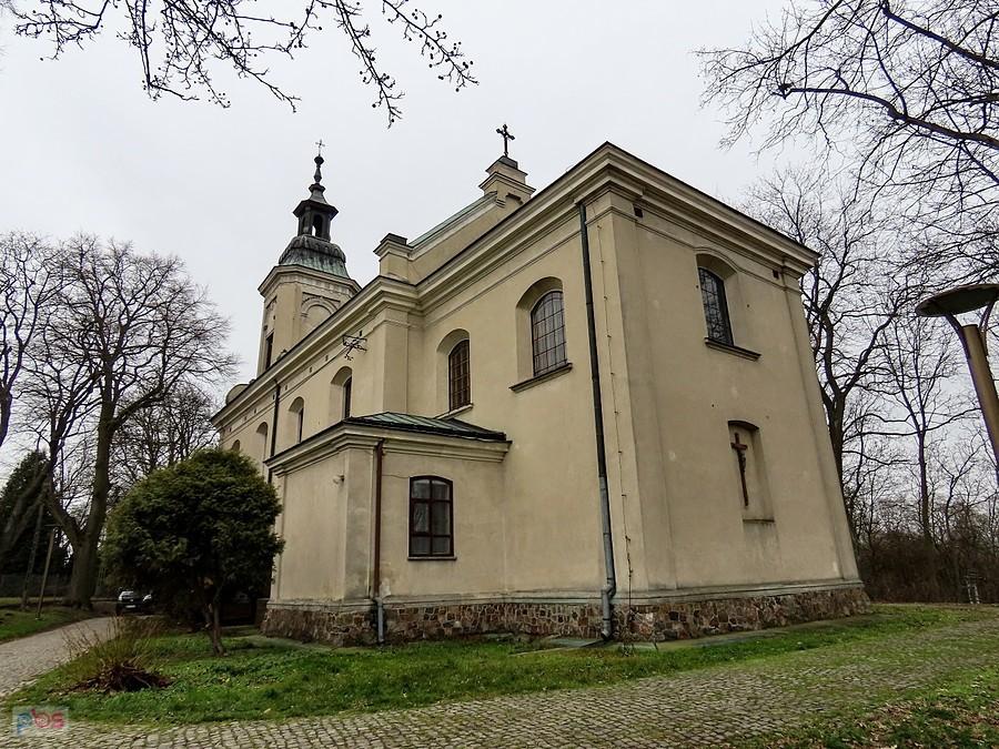 Kościół w Czersku zbudowano z cegły z rozbiórki zamku