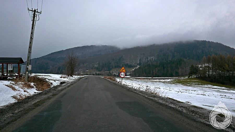 Nad Wawrzką, we mgle Chełm n/Grybowem