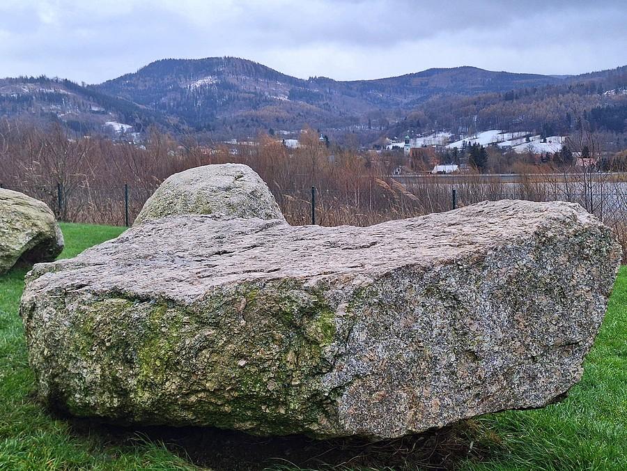 Kamienie i góry